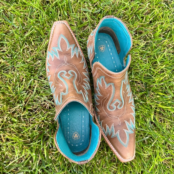 Ariat Women’s Western Cowboy Ankle Boots Booties Turquoise Brown Leather Size 9B - Picture 4 of 11
